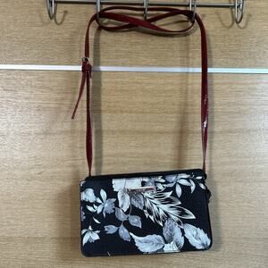 Nine West Black/White Floral Red Cross Body Strap Small Zippered Clutch Bag EUC